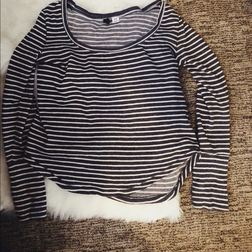 BDG by urban outfitters cozy thermal shirt